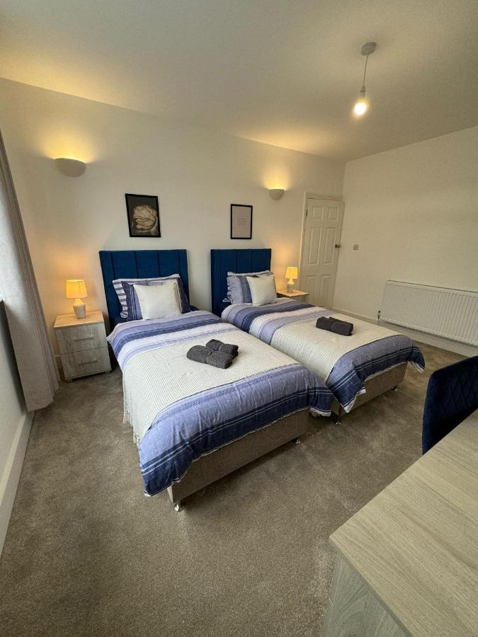 Smart Guest Rooms Fast Access To Central London Via Piccadilly Line New Southgate Екстериор снимка